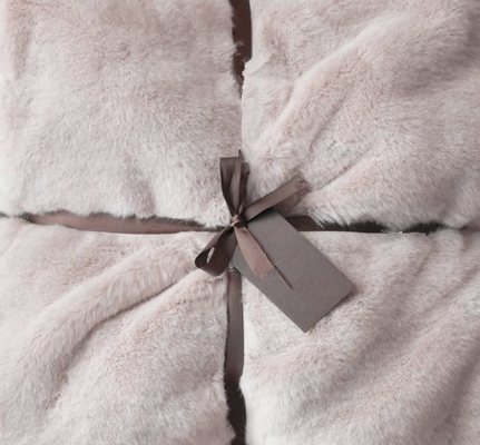 Disposable Popular High Quality Ivory Faux Fur Mink Throw Thick Baby Blanket